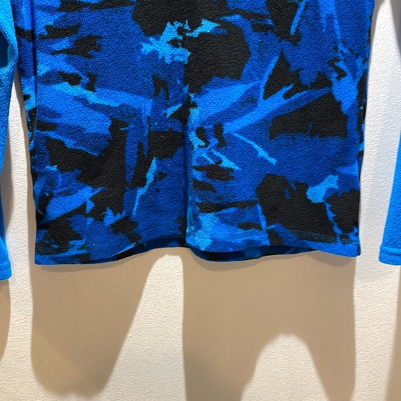 Warm thin fleece half zip top. - Picture 4 of 12